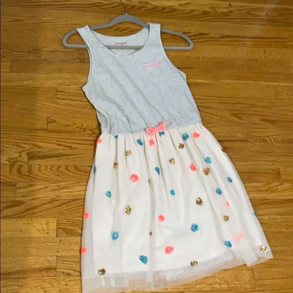 Girls dress